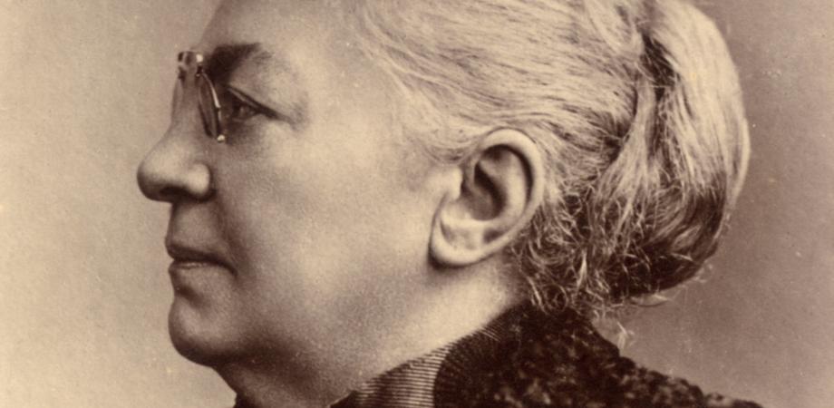 Portretfoto van Virginie Loveling